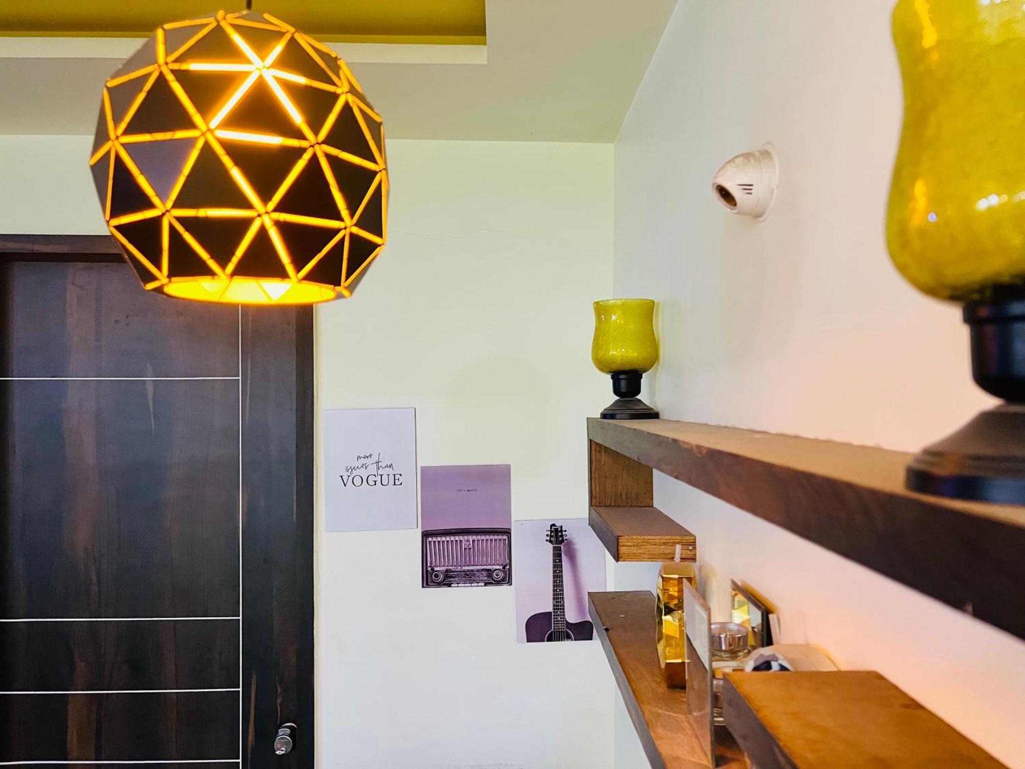 7 Seasons Palm Suite With Sky Orbit, Balcony, Swimming Pool, Wifi, Playground Rajkot Exteriör bild